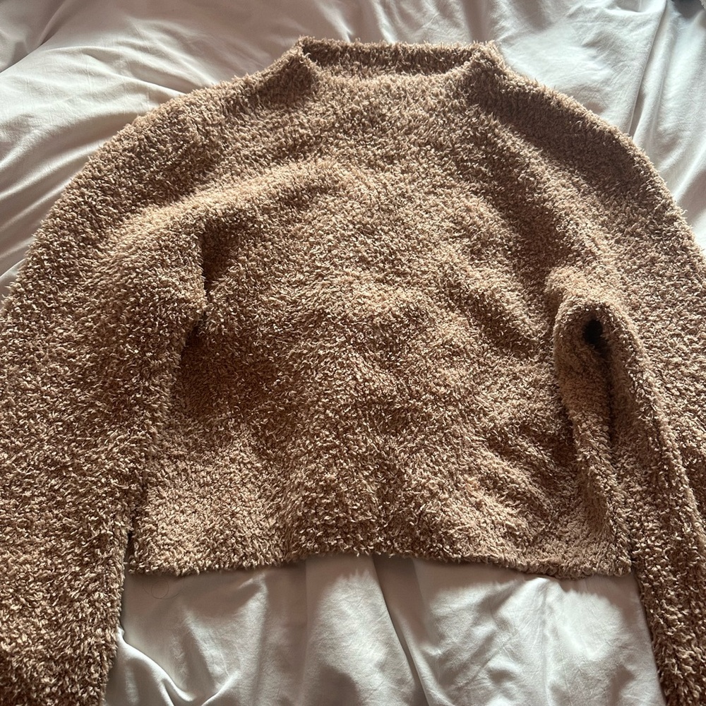 High neck sweater